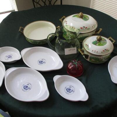 Baum Bros & Newcor Regency Cookware