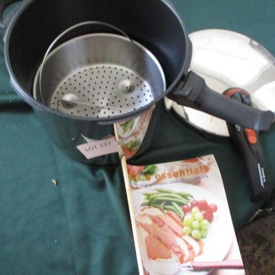Cooks Essentials-Pressure Cooker