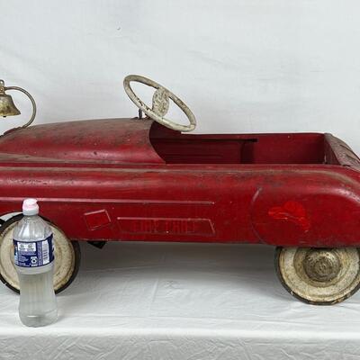 5529 Vintage BMC Fire Chief Petal Car