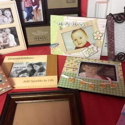 C70- Picture Frame Lot