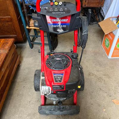 5530 Like New Troy Built 2700 PSI Pressure Washer