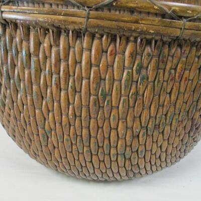 Woven Chinese Will Basket With Handle