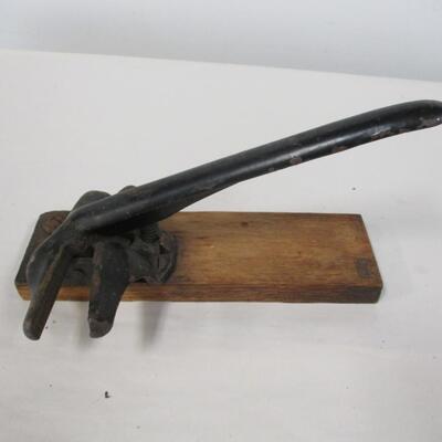 Brighton Cast Iron Nutcracker Mounted