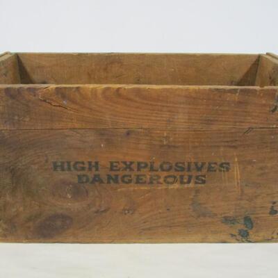 Trojan Powder Co.  Wood Box