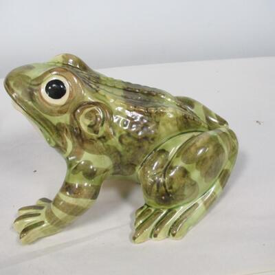 Collection Of Ceramic Decor Chicken & Frogs