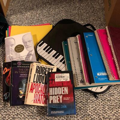 P53. Paper, books, folders & laptop bag