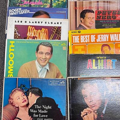 Vinyl Record Lot 4, 30 Albums Various Artists