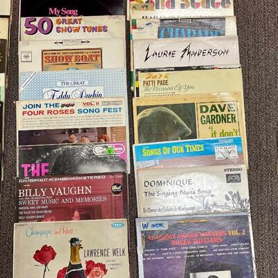 Vinyl Record Lot 8, 30 Albums Various Artists