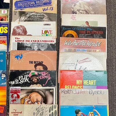 Vinyl Record Lot 16, 30 Albums Various Artists
