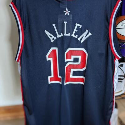 AUTOGRAPHED RAY ALLEN TEAM USA OLYMPIC BASKETBALL CHAMPION JERSEY