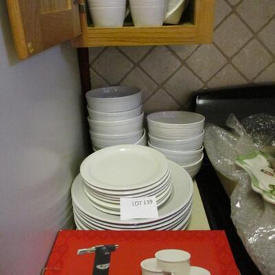 Main Stay Dinnerware, Ramekin Set w/Torch