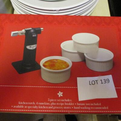 Main Stay Dinnerware, Ramekin Set w/Torch