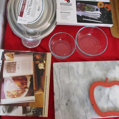 Assorted Kitchenware