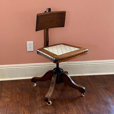 Antique Solid Oak ~ Swivel / Adjustable Desk Chair