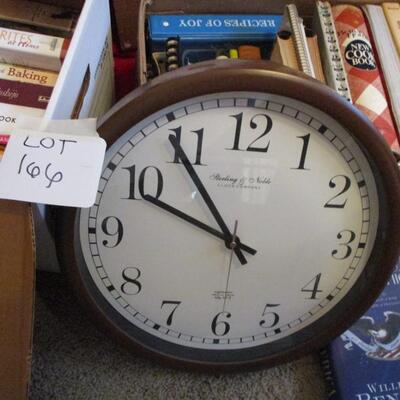 Cookbooks & Clock, Food Processor