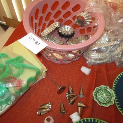 Potholders, cookie shooter, Cookie Molds