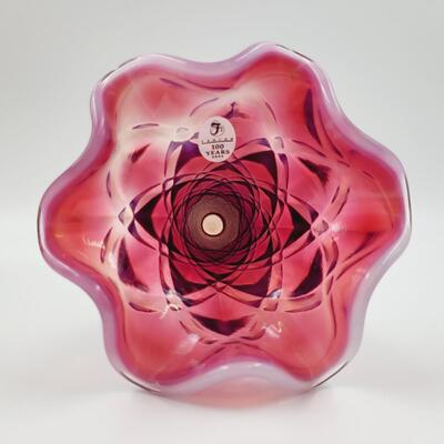 2005 FENTON PLUM OPALESCENT DECORATIVE VASE - SIGNED BY GEORGE & NANCY FENTON