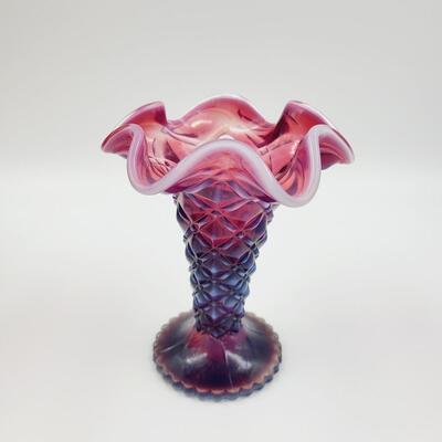 2005 FENTON PLUM OPALESCENT DECORATIVE VASE - SIGNED BY GEORGE & NANCY FENTON