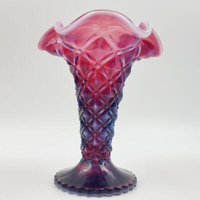 2005 FENTON PLUM OPALESCENT DECORATIVE VASE - SIGNED BY GEORGE & NANCY FENTON