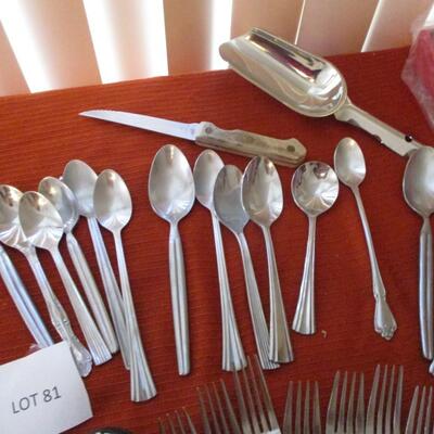 Flatware & Kitchen Utensils