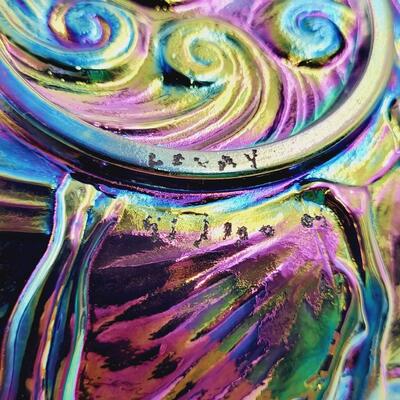 BEAUTIFUL FENTON LEVAY AMETHYST CARNIVAL GLASS  NUDE LADIES ART PIECE (NUMBERED)