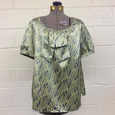 SIMPLY CHLOE DAO - FUN PRINT WOMENâ€™S TOP - SIZE XL