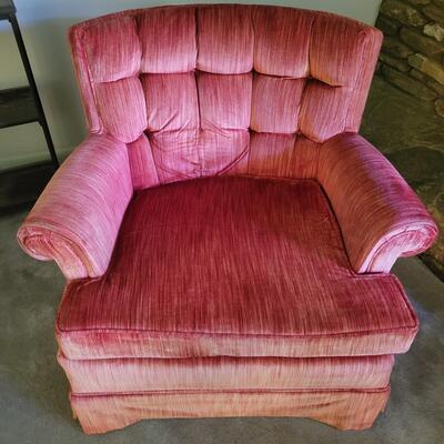 Upholstered Chair (LR-DW)