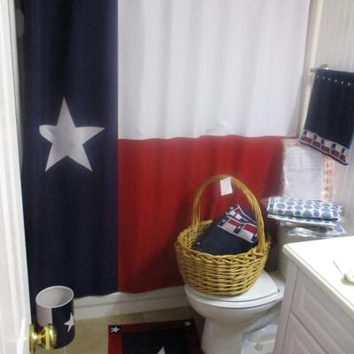 Texas Design Bath Decor & Polk a dot Garment Bags