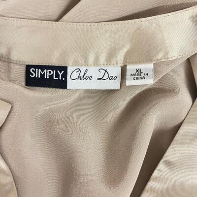 SIMPLY CHLOE DAO - CLASSY WOMENâ€™S BLOUSE - SIZE XL