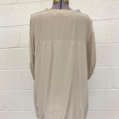 SIMPLY CHLOE DAO - CLASSY WOMENâ€™S BLOUSE - SIZE XL