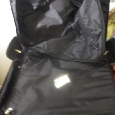 King Comforter, Luggage