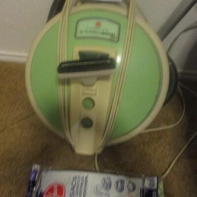 Vintage Hoover Celebrity III Vacuum