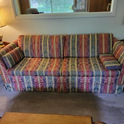 Queen Sized Sleeper Couch (LR-DW)
