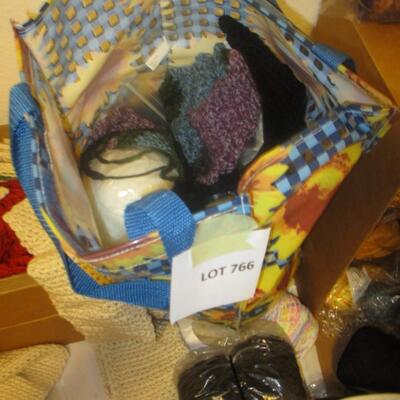 Assorted Yarn/Stitchberry