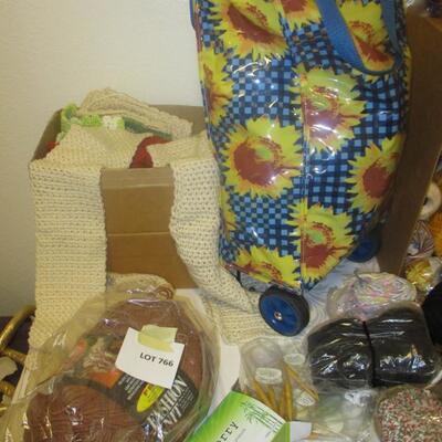 Assorted Yarn/Stitchberry