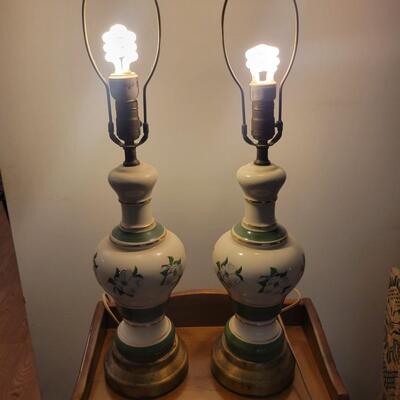 Pair of Porcelain and Metal Lamps (LR-DW)