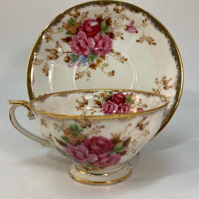 Vintage Oversized Pink Rose Floral Teacup and Saucer