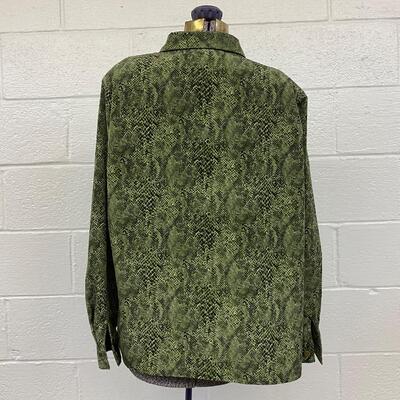 SUSAN GRAVER STYLE - SNAKESKIN DESIGN WOMENâ€™S BLOUSE - SIZE XL