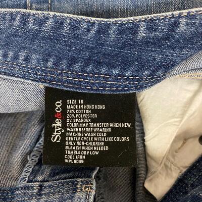STYLE & CO. - WOMENâ€™S JEANS - SIZE 16