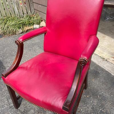 Beautiful Vintage Red Chair