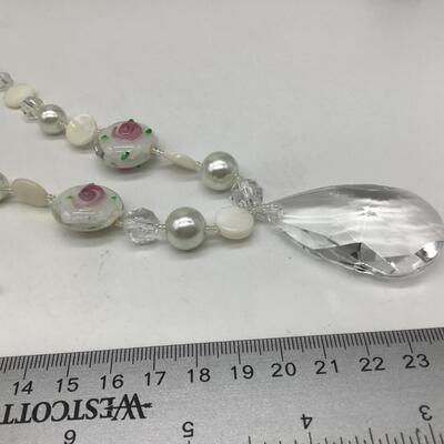 Esmor Vintage Glass Necklace