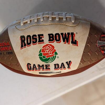 1/1/99 Rose Bowl Game Day Ball UW vs UCLA