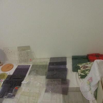 Assorted Kitchens-- Plastic Molds, Potato Chipper