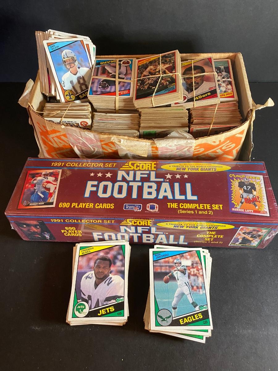 LOT 101G Vintage Football Cards Unopened Box Of 1991 Football Card LOT 101G Vintage Football Cards Unopened Box Of 1991 Football Card