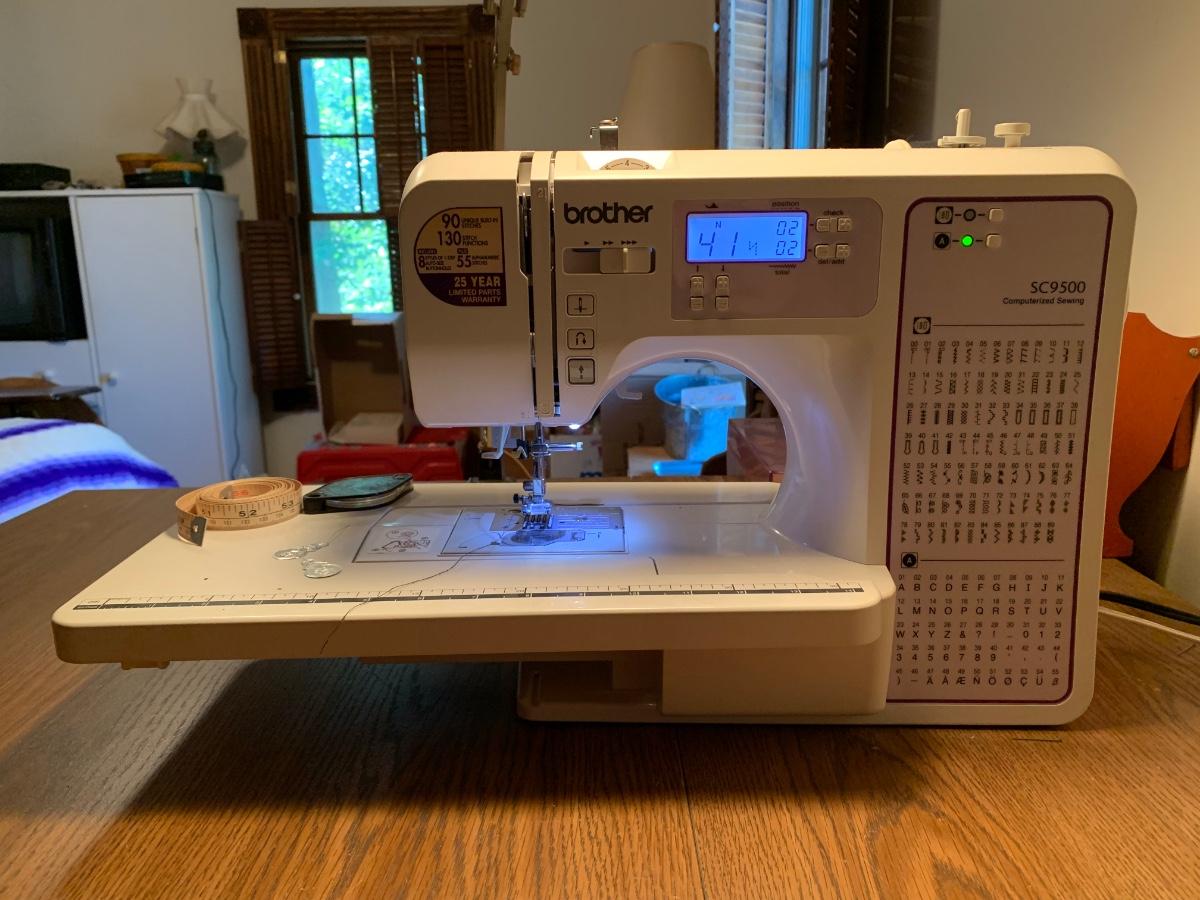 LOT 228R Brother SC9500 Computerized Sewing & Quilting Machine Plus