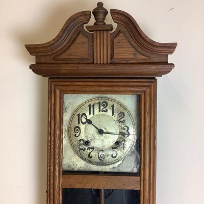 5532 Antique Oak Clock