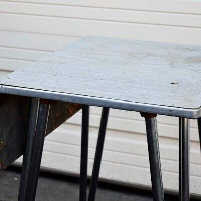 Formica Table with One Dropdown Leaf 