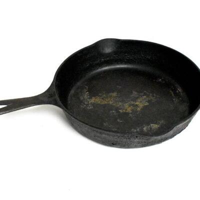 Vintage Griswold #6 Cast Iron Skillet