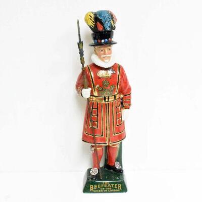 Vintage Coronetti Beefeater of the Tower of Lonn 
