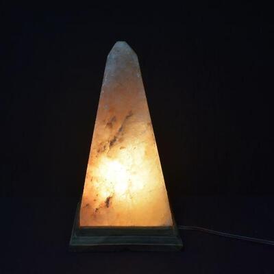 Salt Rock Lamp 